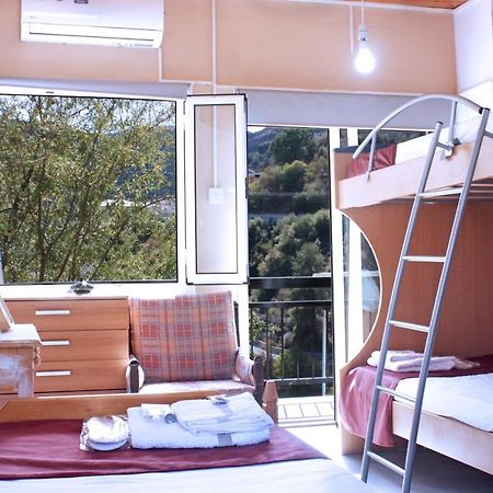 Laoni Guest House in Moutoullas, Marathasa Limisso Esterno foto