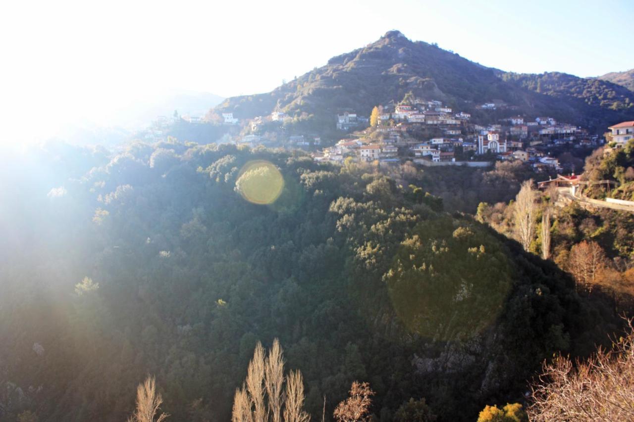 Laoni Guest House in Moutoullas, Marathasa Limisso Esterno foto